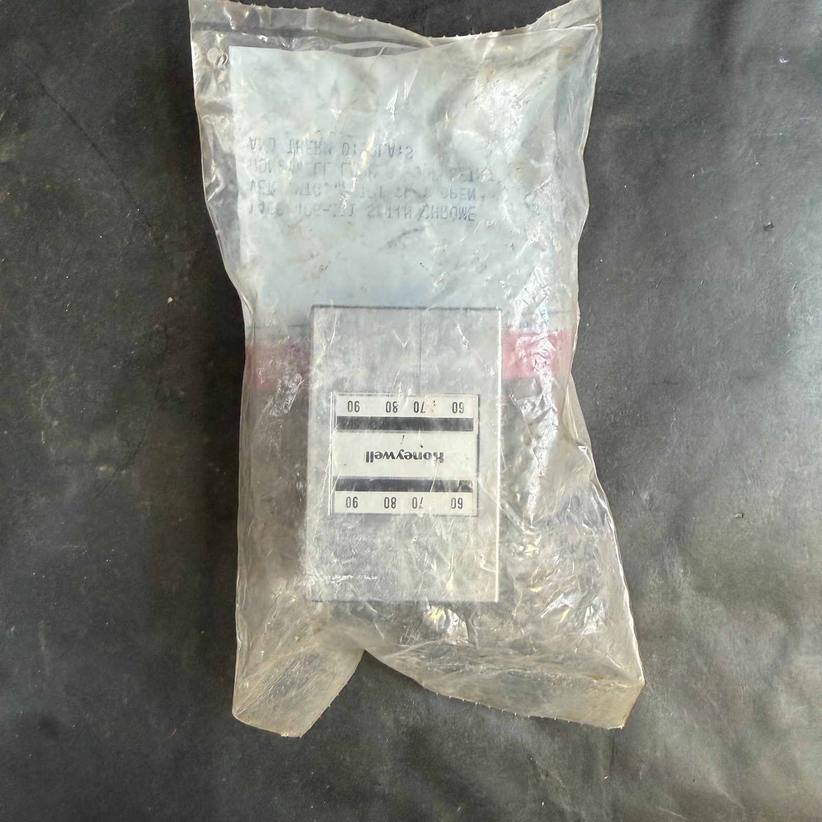 HONEYWELL 1400406-111 THERMOSTAT COVER ($40 OBO)