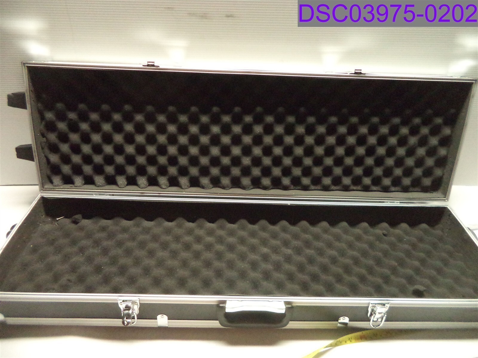 Used Black Case 36-1/2″ x 10-1/2″ x 3″ Interior/37-1/2″ x 11-1/4″ x 5-1/2″ Exter