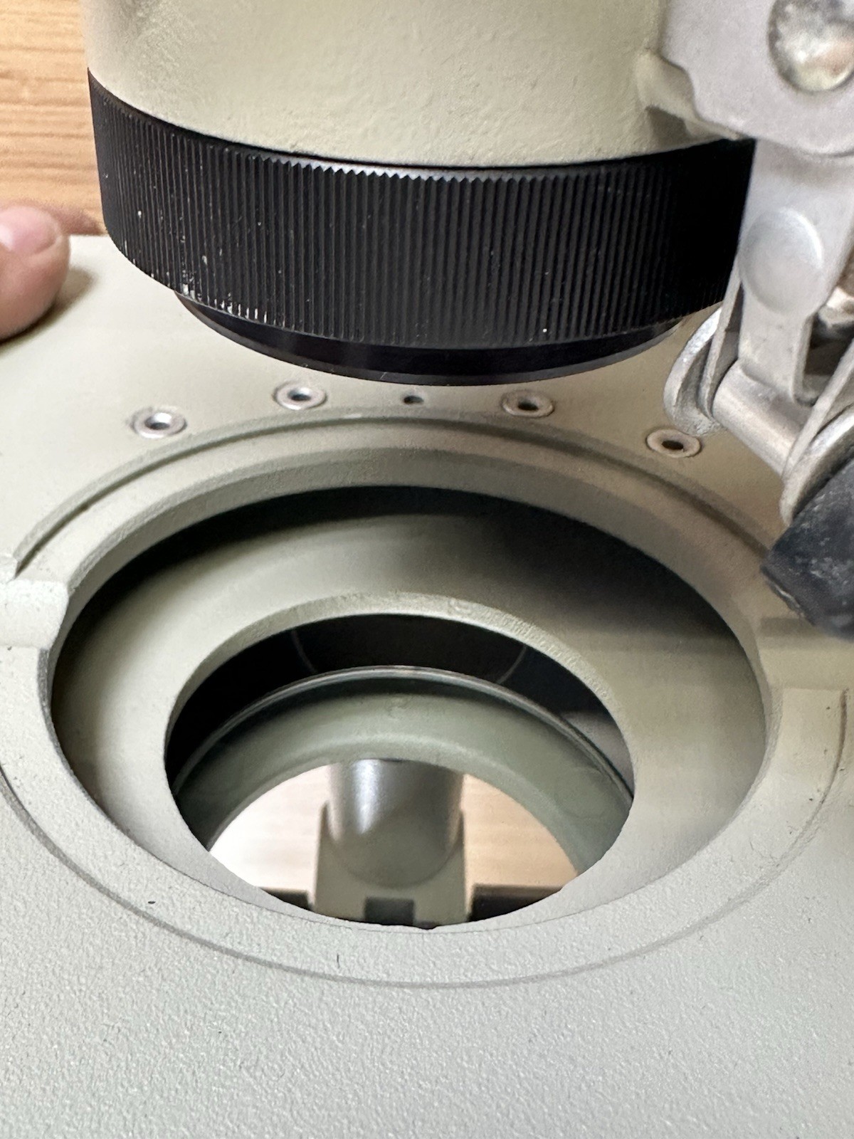 LOMO MBC-10 Microscope (UNTESTED PLEASE SEE PICTURES)