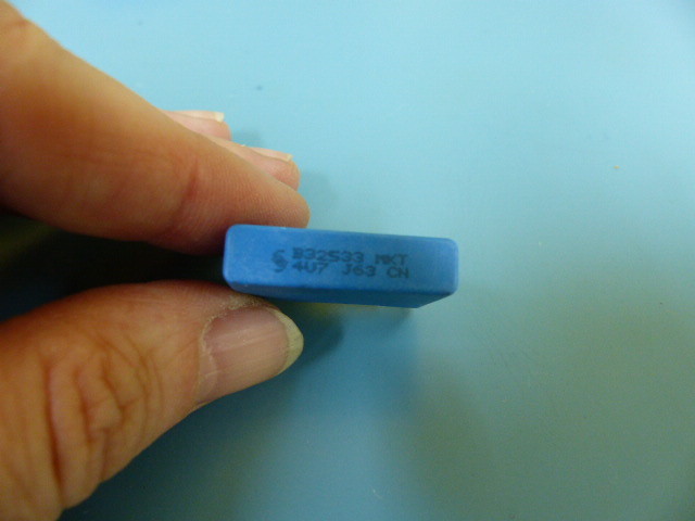 Siemens B32533-C475-J Qty of 35 per Lot 4.7uf 63v 5% Epcos polyester film capa