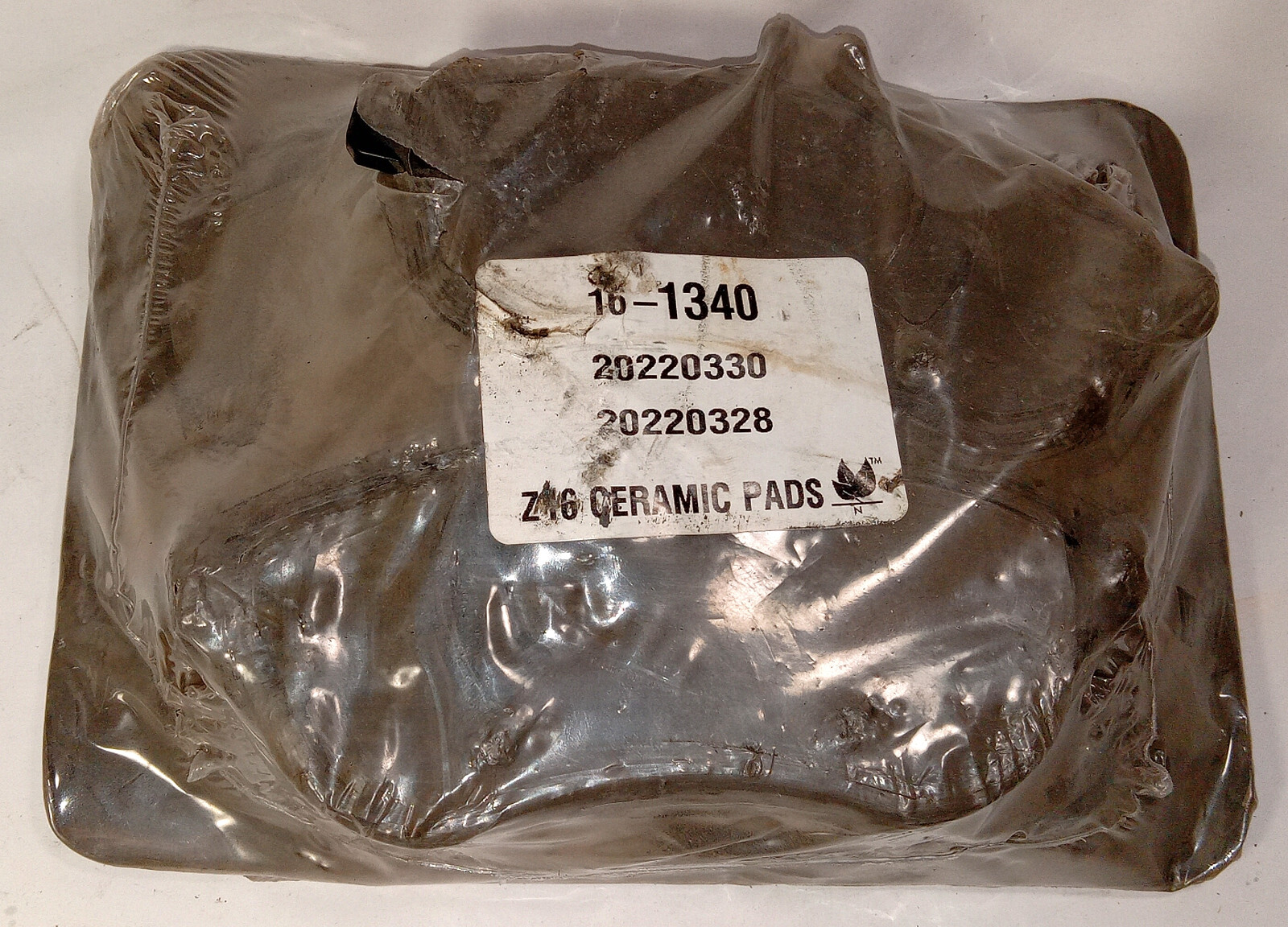 1 NEW UNBRANDED (4PK) Z16 16-1340 LOW-DUST CERAMIC BRAKE PADS NNB **MAKE OFFER**