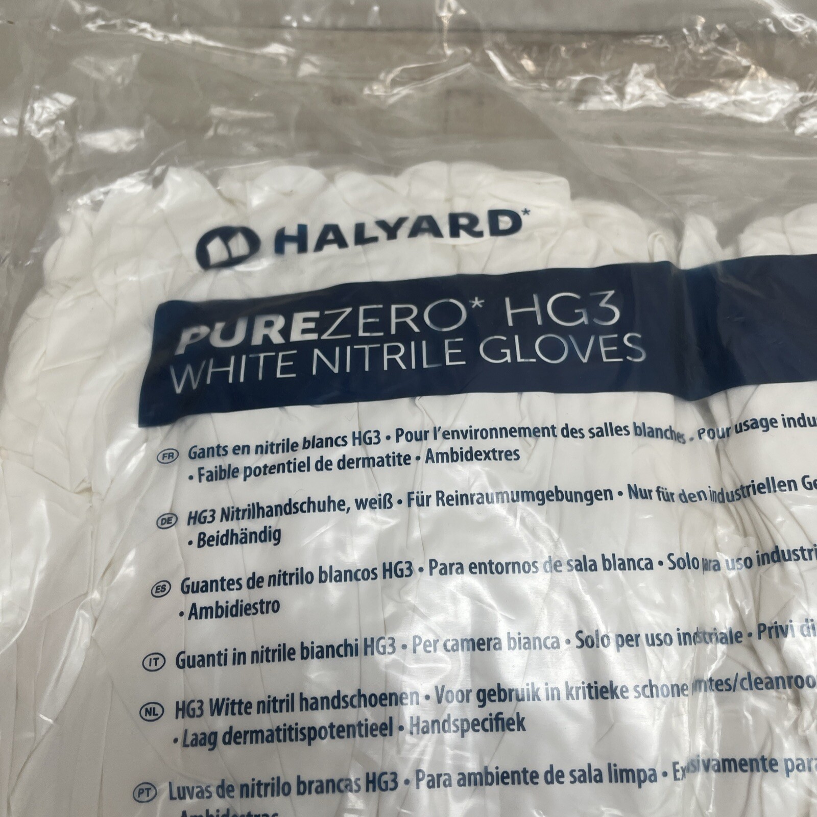 NEW Halyard PureZero HG3 White NItrile Gloves, Size: Med (7-7.5) Exp: 08/27
