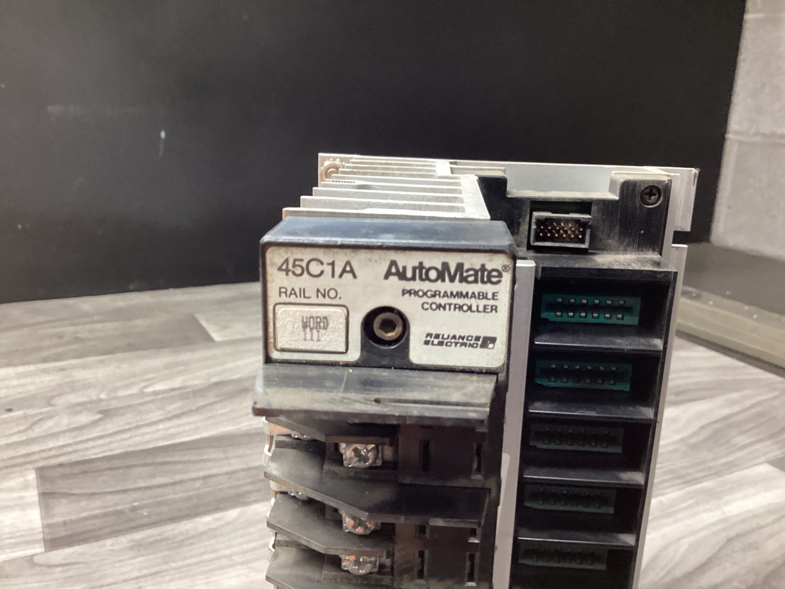 RELIANCE ELECTRIC AUTOMATE 45C1A PROGRAMMABLE CONTROLLER #115D114PR5*SI