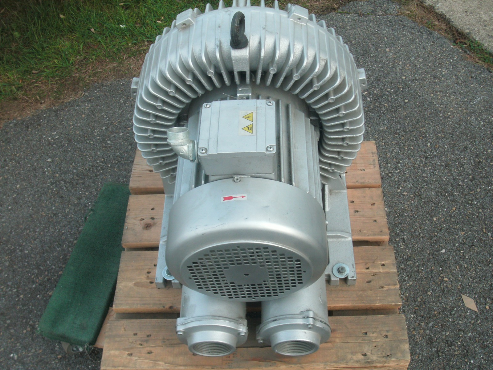 FOX TRIMAWAY 800AB REGENERATIVE BLOWER 230/240 VAC 10 HP 3430 RPM