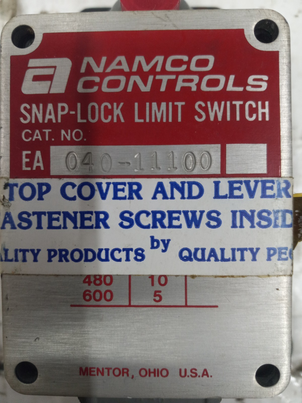 NAMCO SNAP LOCK LIMIT SWITCH 040-11100