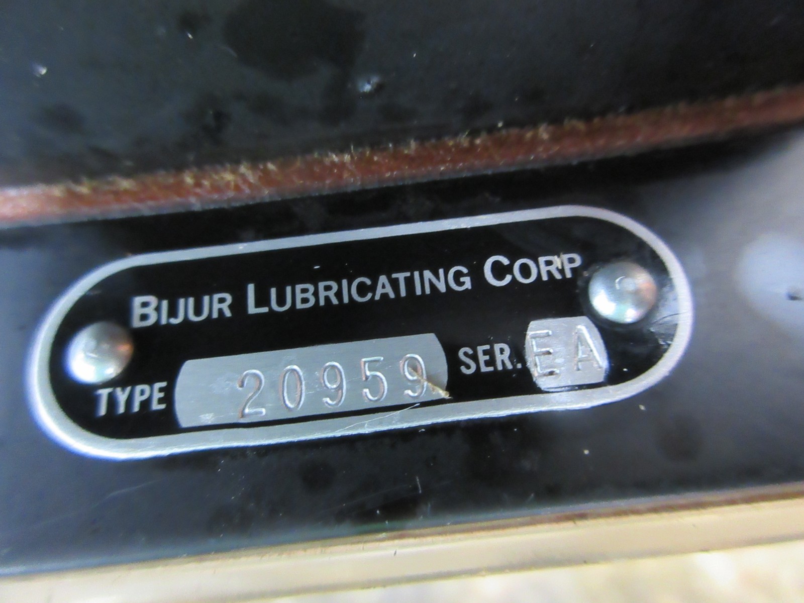 1996 HAAS VF-1 CNC VERTICAL MILL BIJUR 20959 LUBE TANK LUBRICATOR WARRANTY