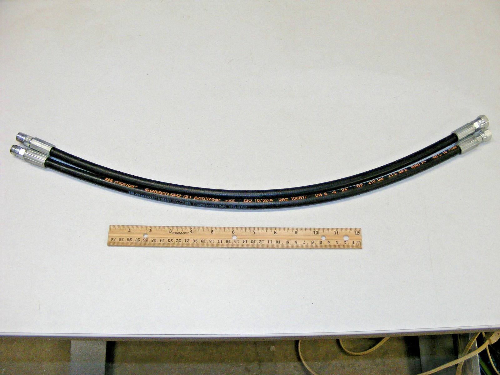 (2) Manuli 1/4″ Golden iSO 21 Antiwear Hose 18752-A SAE 100R17 3040 psi (zz3)