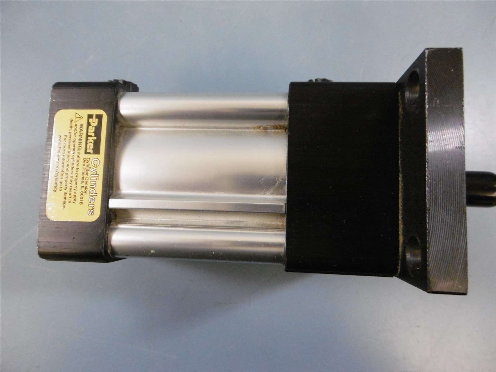 Parker 4MA 02.00 CJ4MA4US14AC 1.000 Pneumatic Cylinder – Used