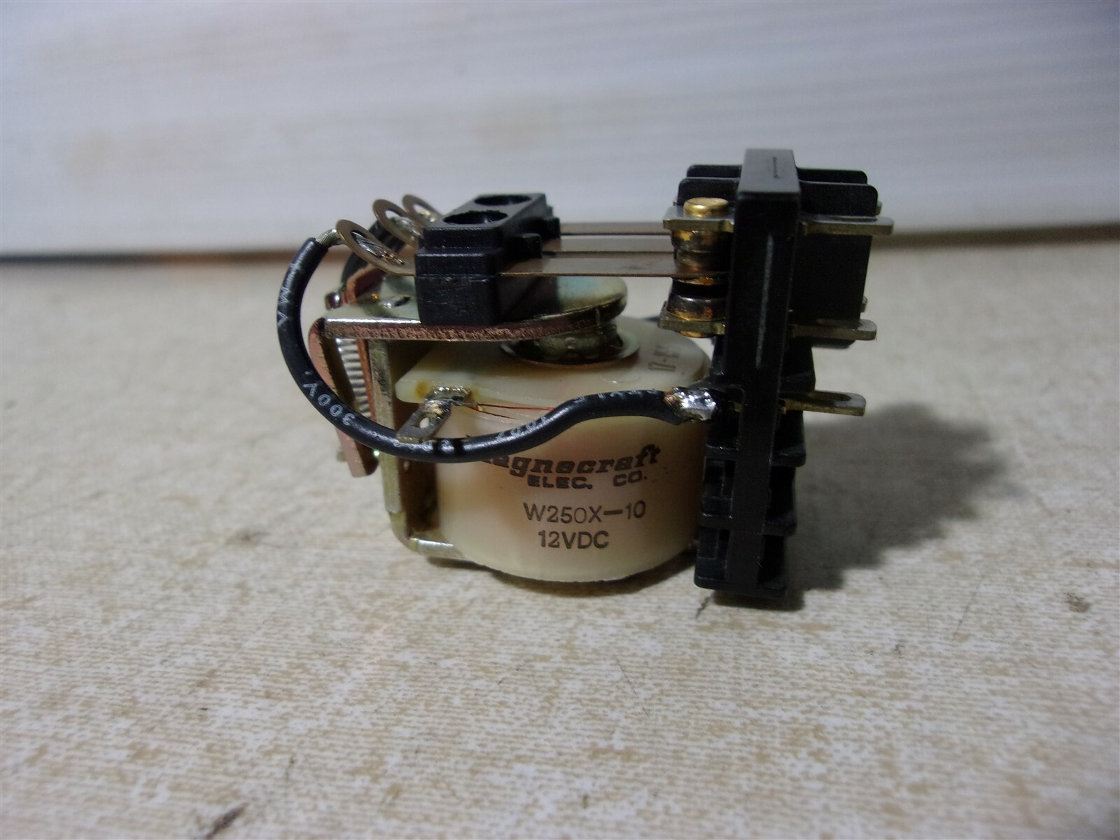 NEW Magnacraft W250X-10 Relay *FREE SHIPPING*