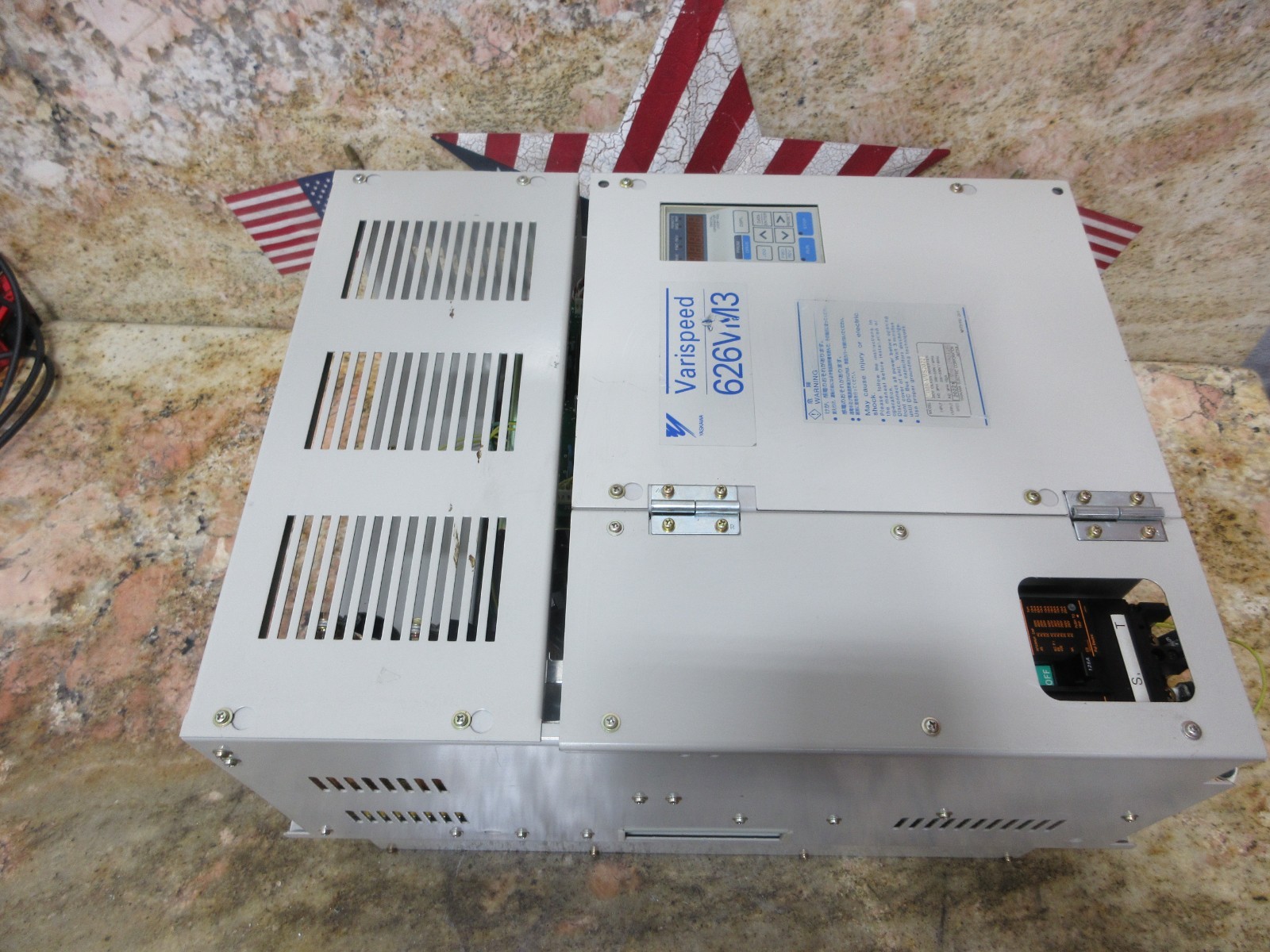 YASKAWA CIMR-VMS2022 YPHT11014-1A AVR000379 YPCT21104-1-0 3546P07530-B DRIVE