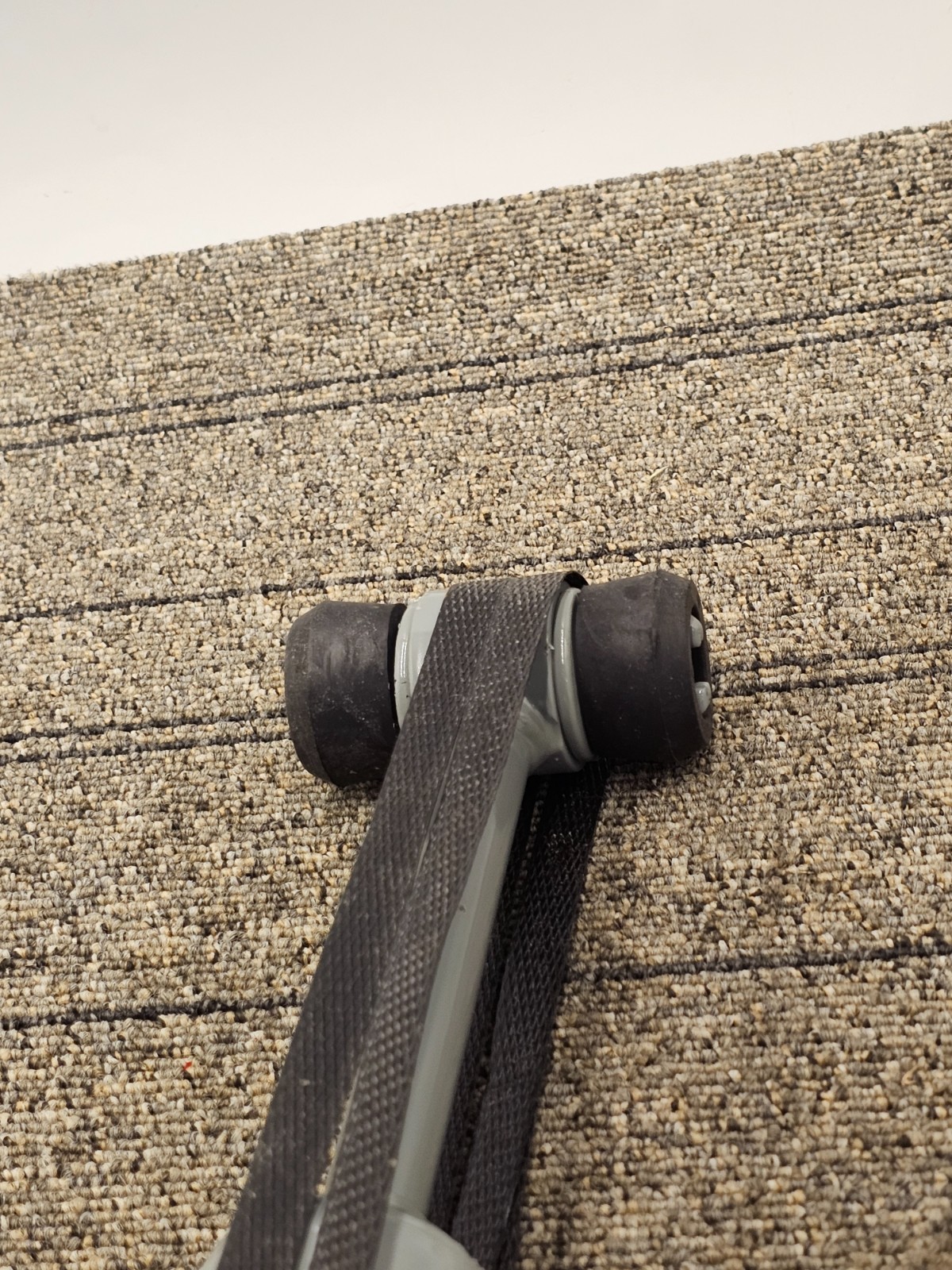 Trangerf 21 Inches Long x 2 Inches Wide Gray/Black Shock Absorber