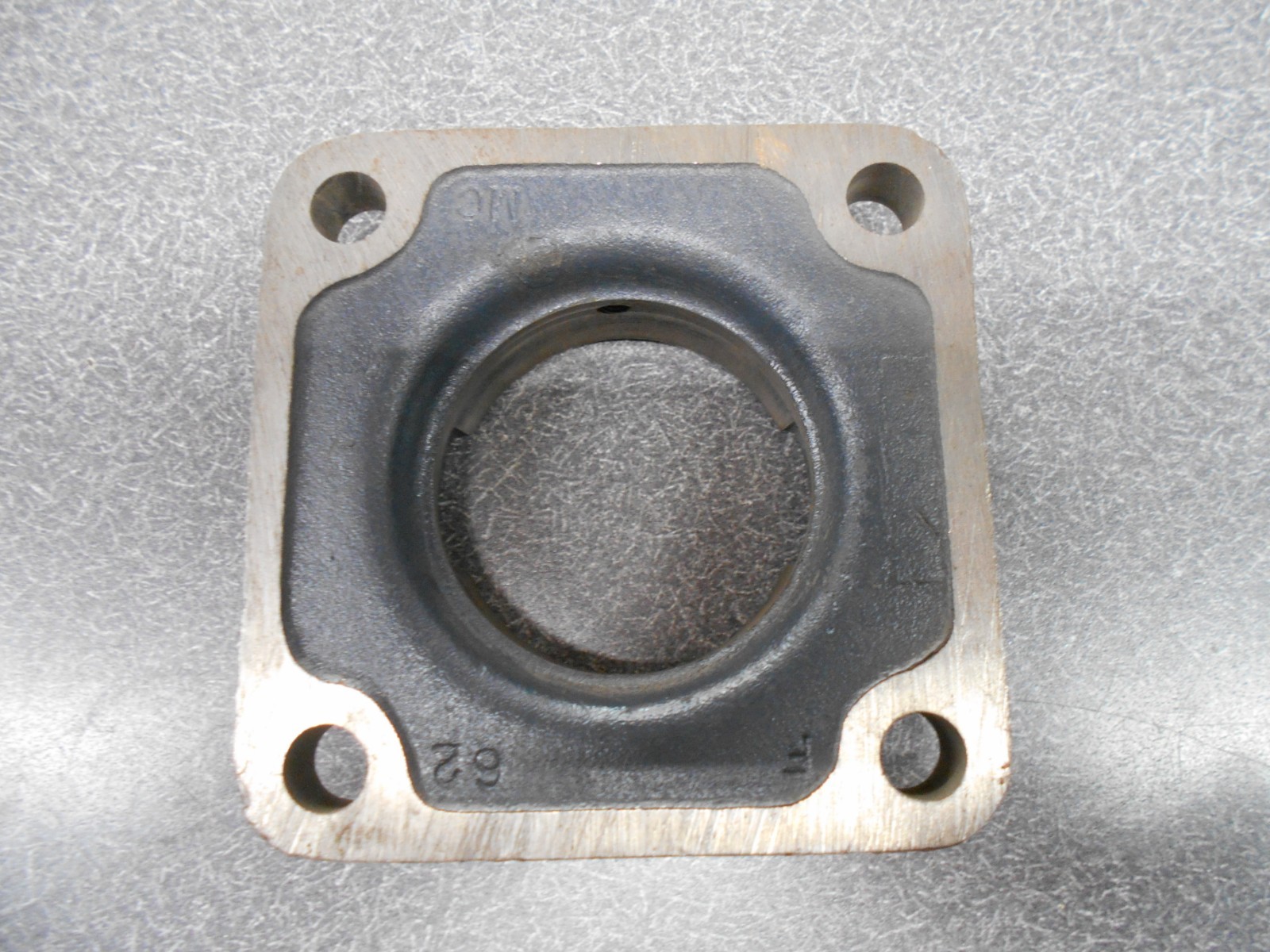 Burns/Tisco 62mm 4-Bolt Greasable Bearing Flange. F62-R. NEW!