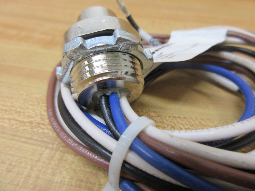 Turck FK 4.4-1/14.5/NPT/S613/S3153 Receptacle U-93015