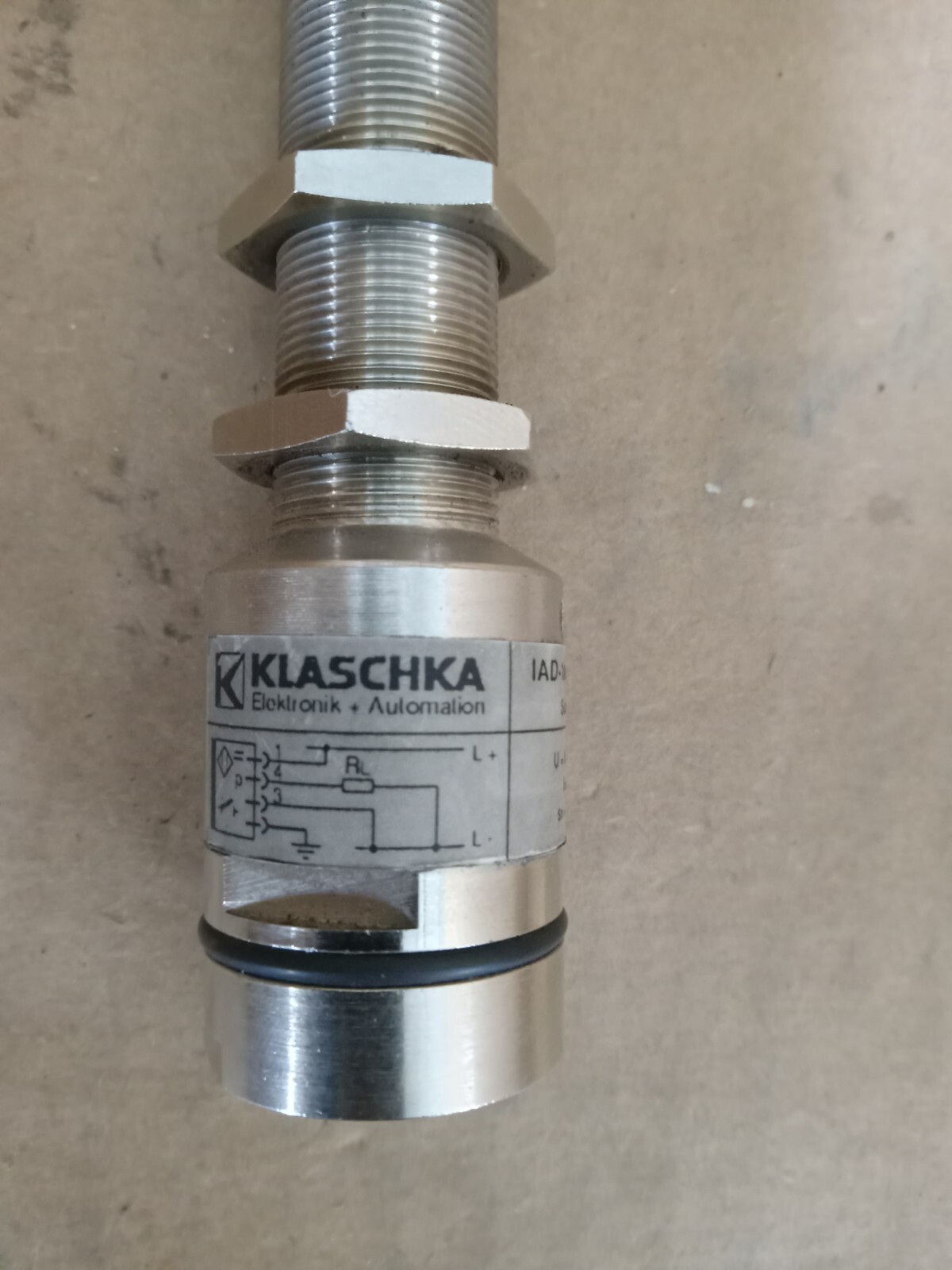 Klaschka IAD18MG100B5-1T2A Inductive Sensor New No Box