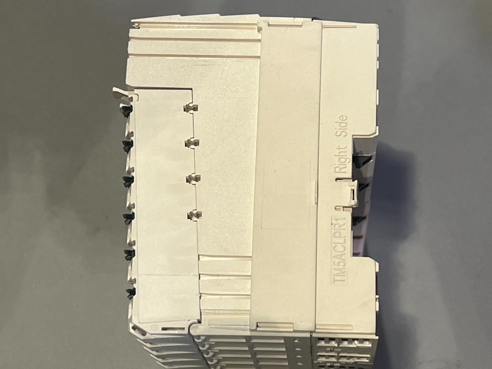 Schneider Electric LMC058LF42 Modicon PLC CPU Fast Shipping
