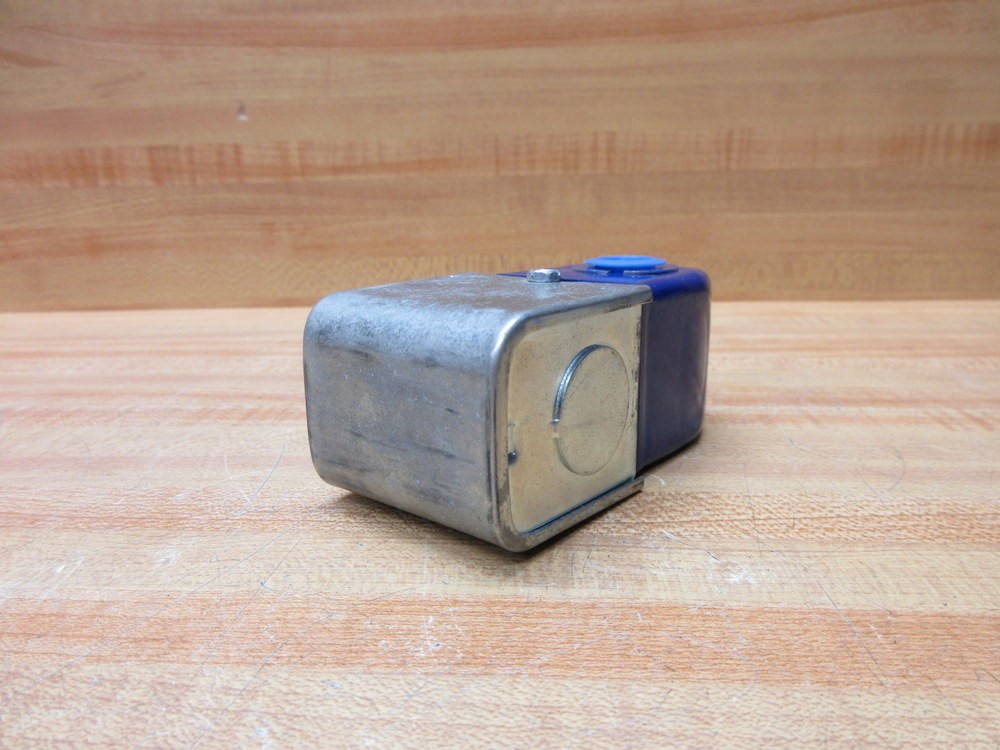 Alco Controls AMG-24V-50/60 Solenoid Coil AMG24V5060