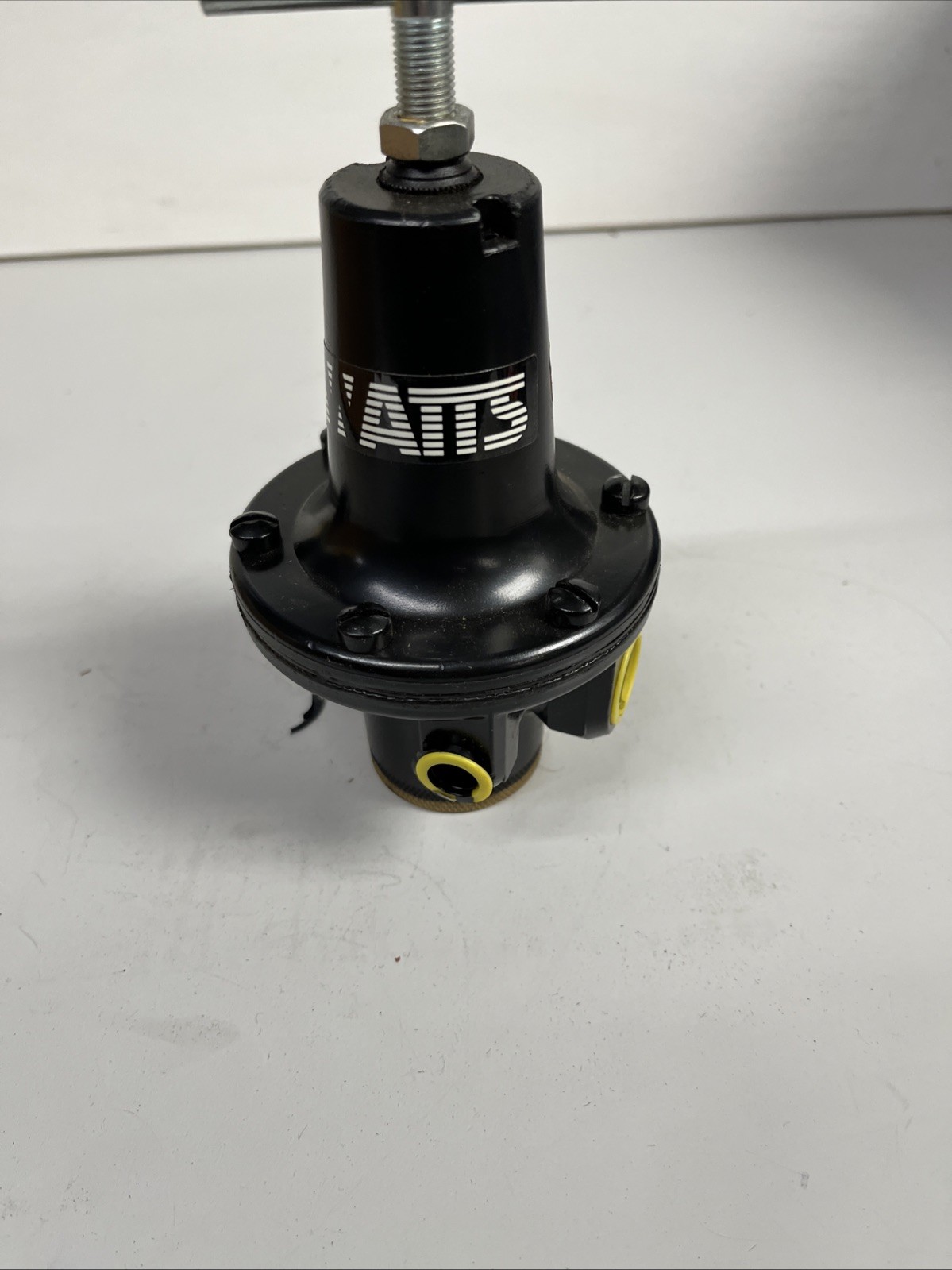 Watts R119-04C Air Regulator, 1/2” female NPT 0 – 125 PSI NOS