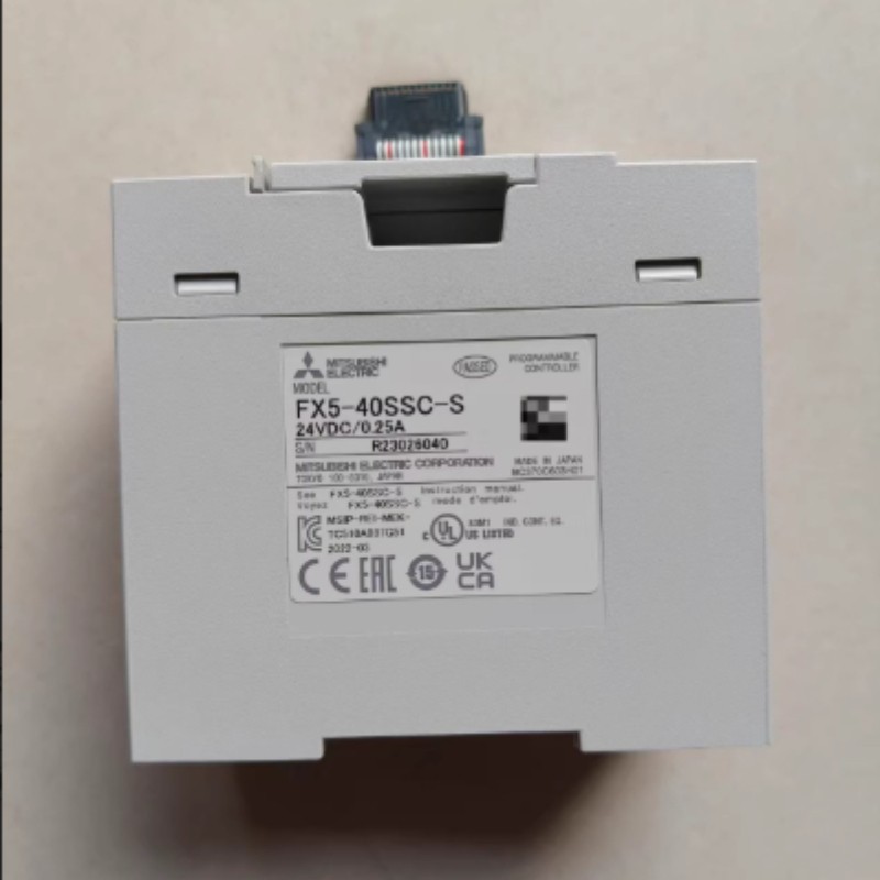 1PC Test OK FX5-40SSC-S PLC module