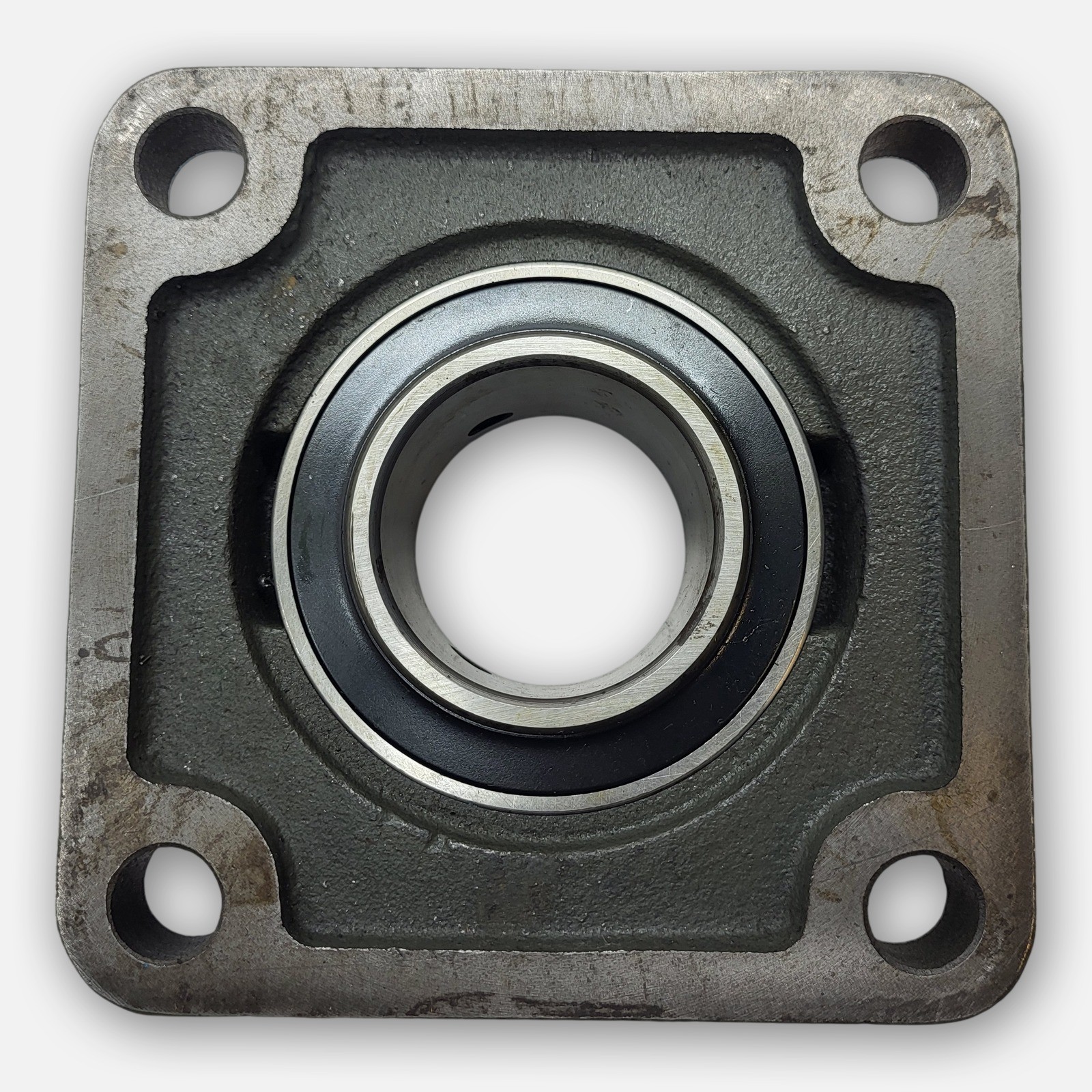 NEW EBC UC210-32 FLANGE BLOCK BALL BEARING 2” W/ F-210