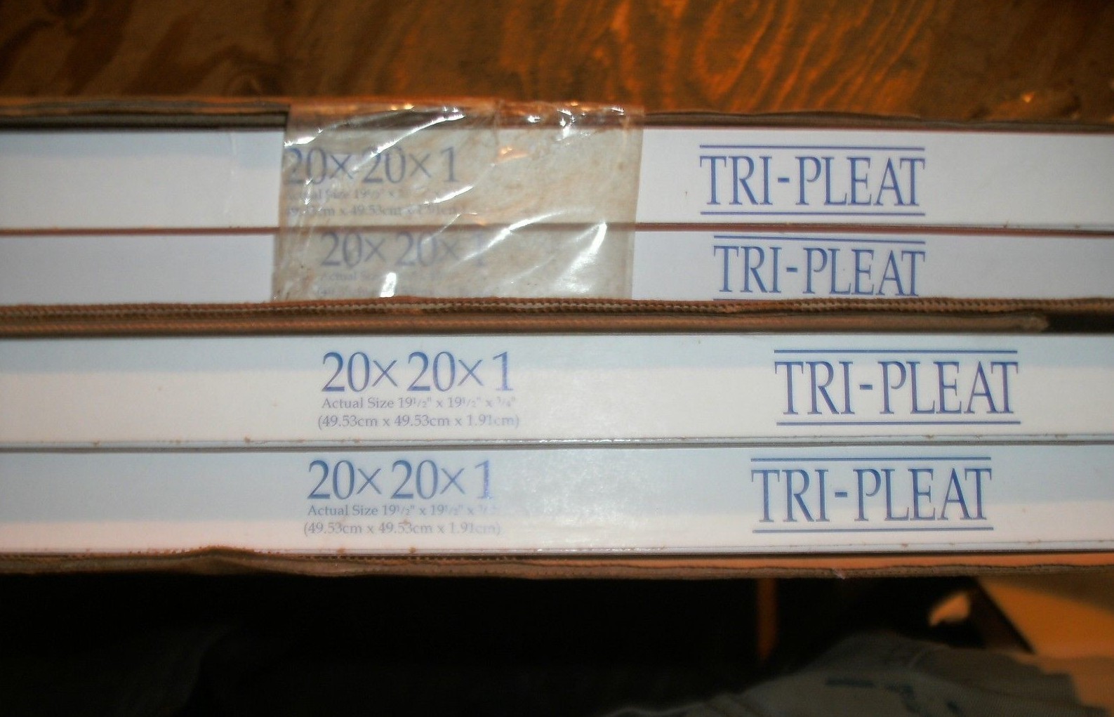 LOT OF 4 – TRI DIM TRI-PLEAT ES40LE AIR FILTER 20 X 20 X 1