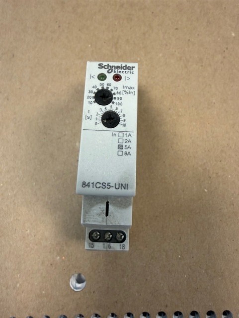Schneider Electric 841CS5-UNI