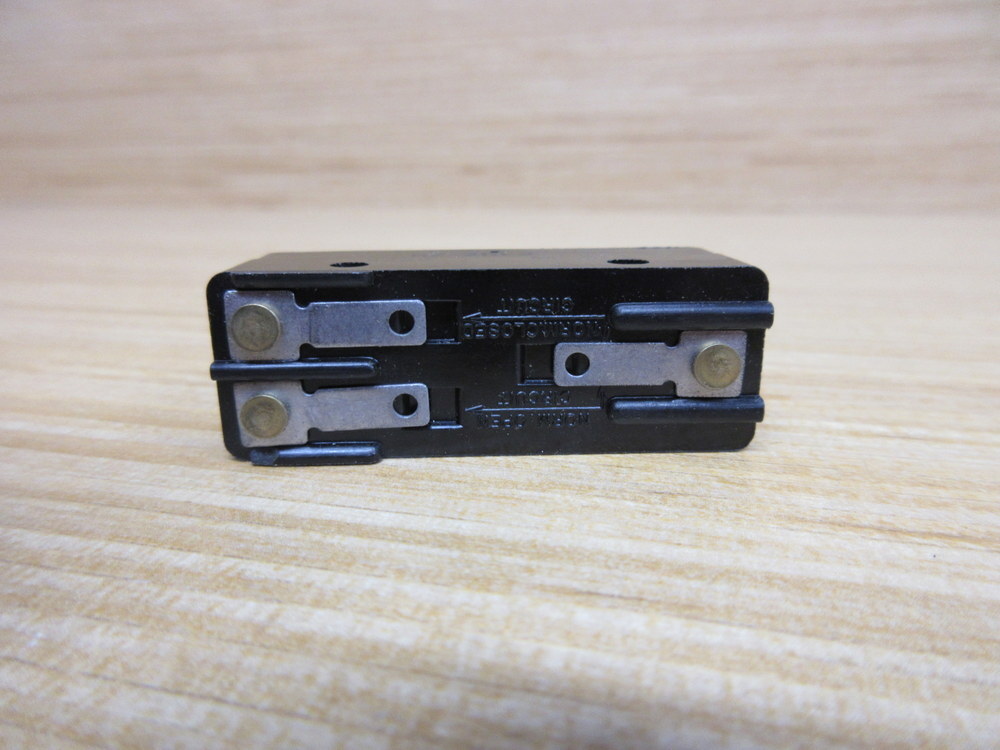 Micro Switch BZ-2RL2 Basic Switch BZ2RL2 Pin Plunger Actuator