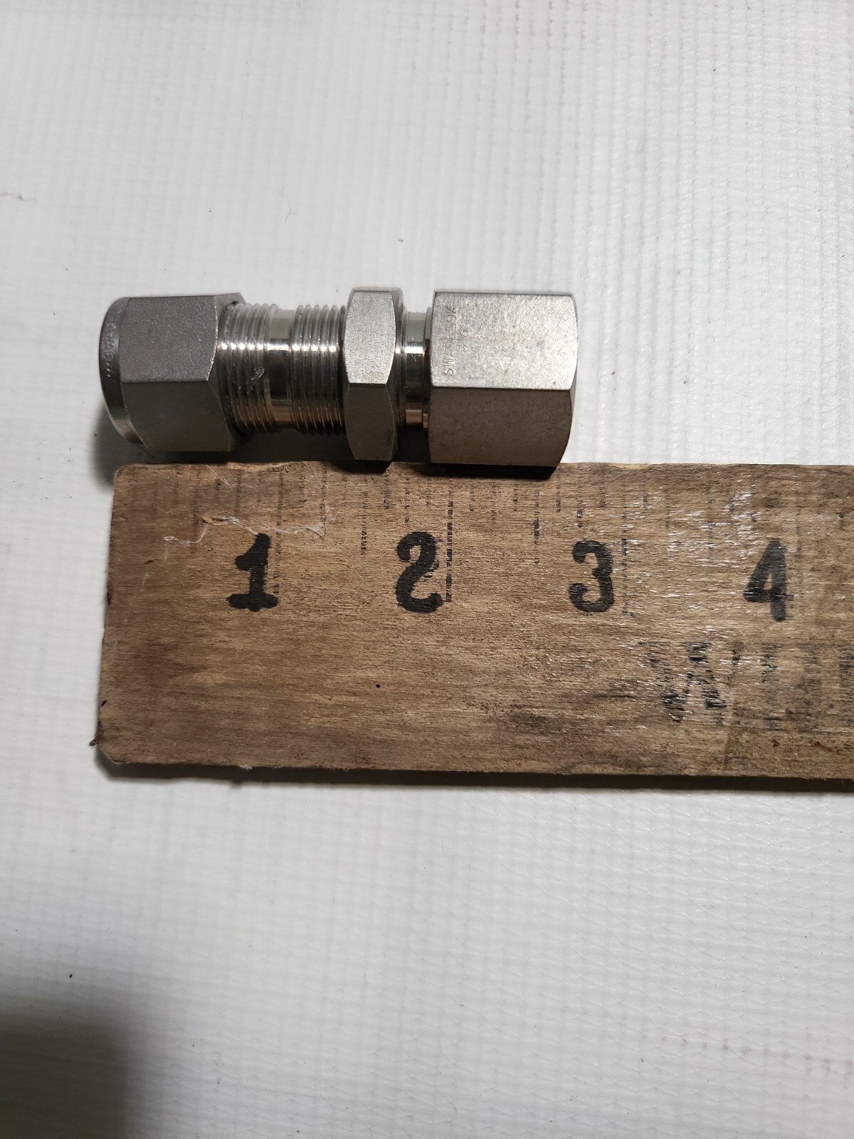 LOT OF 9 various SWAGELOK 316 OD COMPRESSION TUBE FITTING