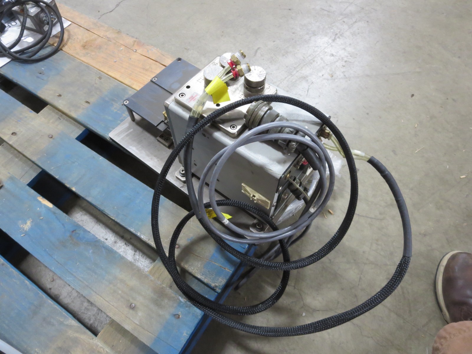 AmTech UltraWeld 40 40KHZ Weld System ***See Pics *** For Parts &/Or Repair.