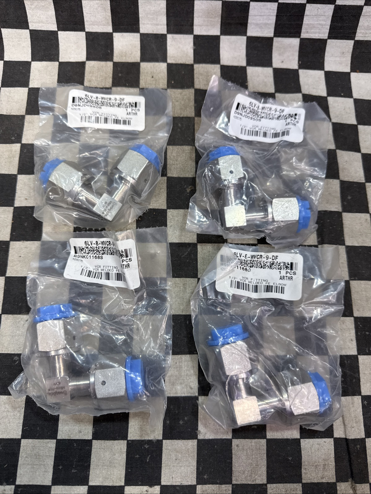 SWAGELOK 6LV-8-WVCR-9-DF, Female Elbow 1/2″ FVCR, Lot Of 4 , SHIPSAMEDAY