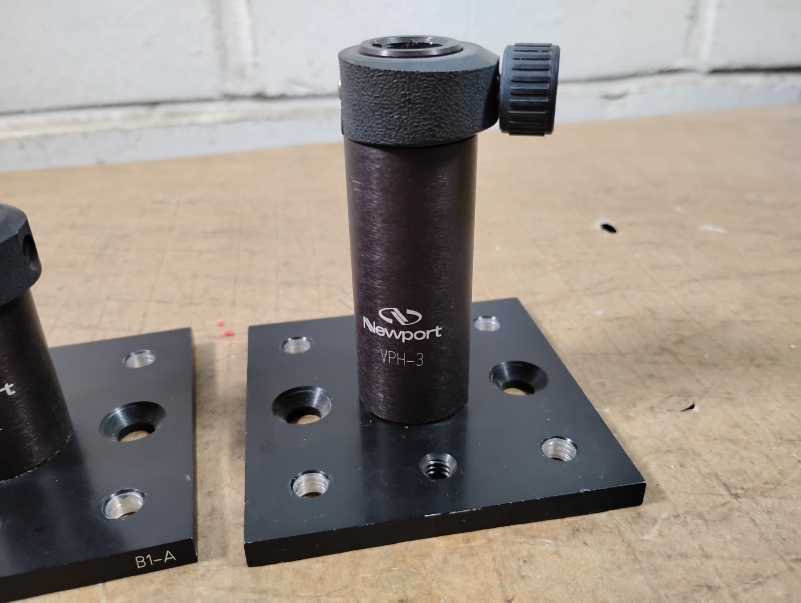 Two – Newport Optical Post Holders w/ Mounting Base VPH-2 VPH-3 B1-A