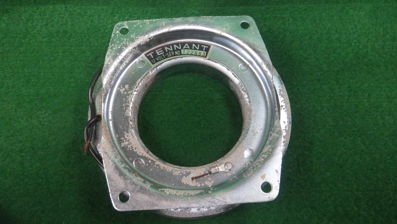 NOS Vintage Tennant 12V Electromagnetic Clutch Pulley 7″ Double-v Groove