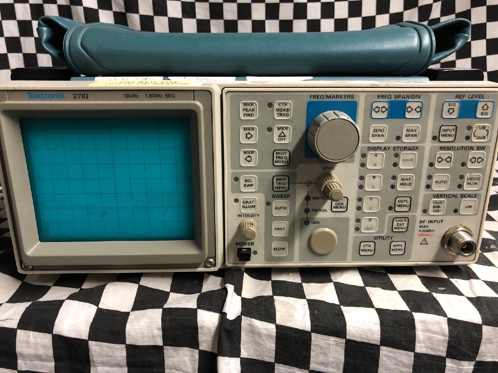 TEKTRONIX 2710, Spectrum Analyzer, NO POWER CORD