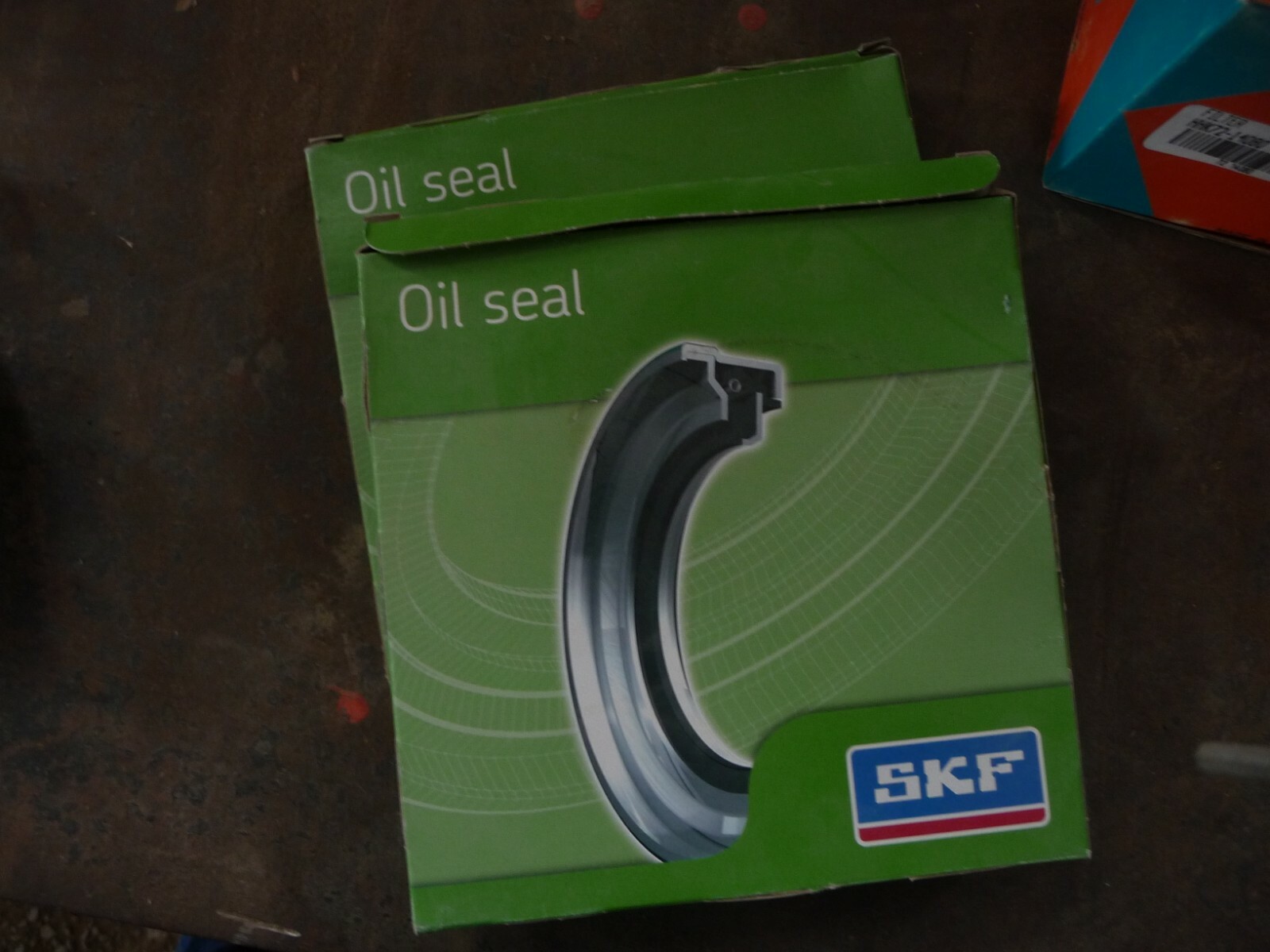 SKF Joint Radial Shaft Oil Seal 39933 LOT of 2