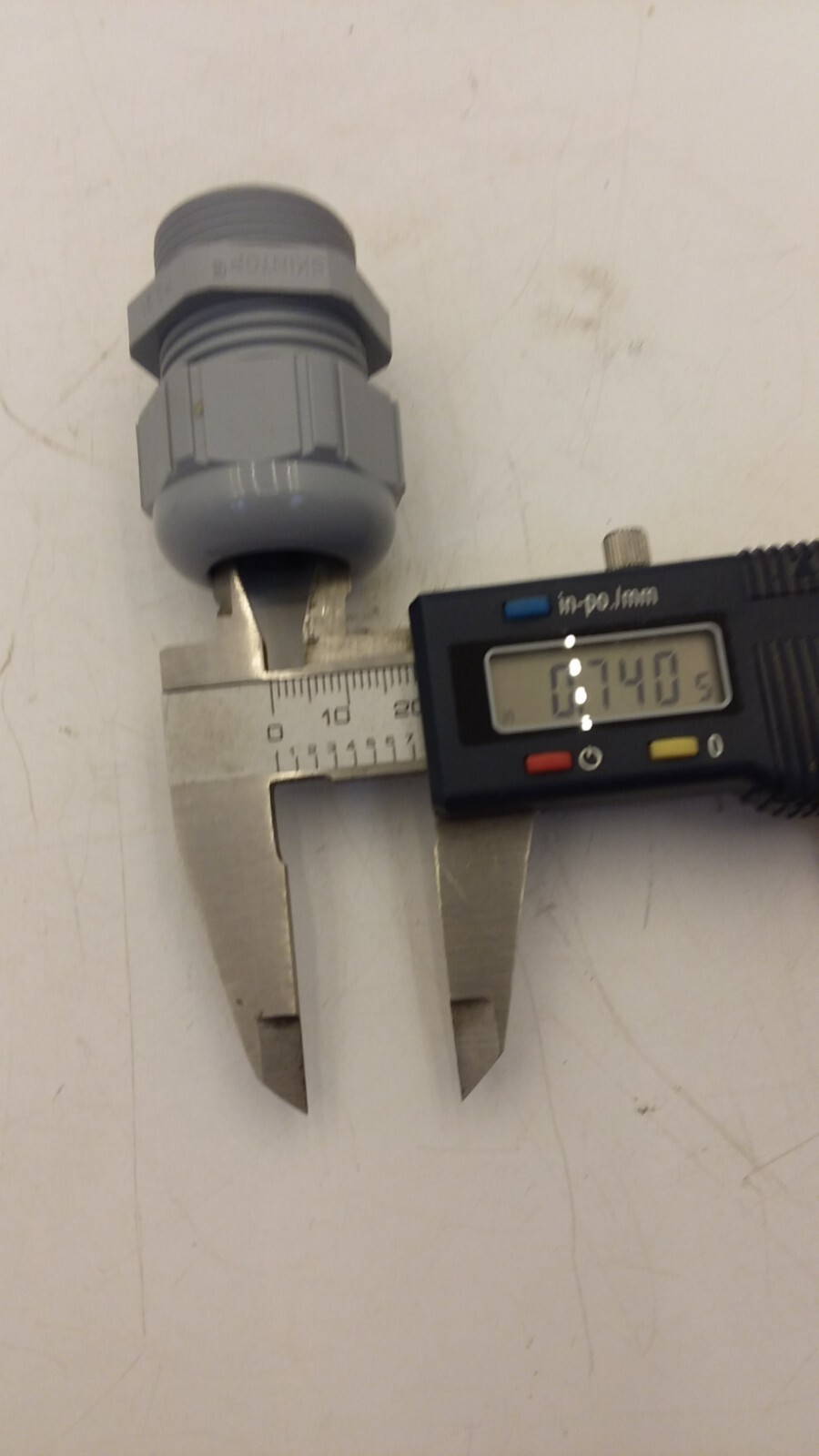 LAPP KABEL PG 21 PLASTIC CABLE GLAND FITS WIRE/CABLE 0.39-0.74 LOT OF 2 NNB