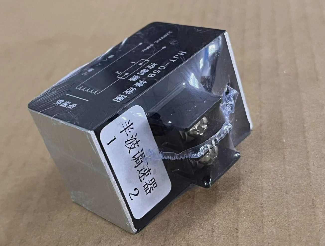 ONE .FOR Vibration Feeding Controller Half-wave Speed Governor HJT-05B New 1z,k8