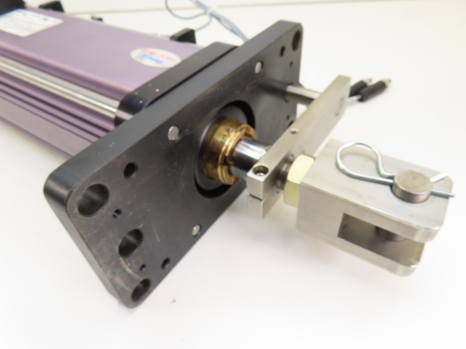 Exlar GSX40-0601-MFM-KM5-268-RB-AR-L3 GSX Series Actuator 3000RPM .10″ Lead