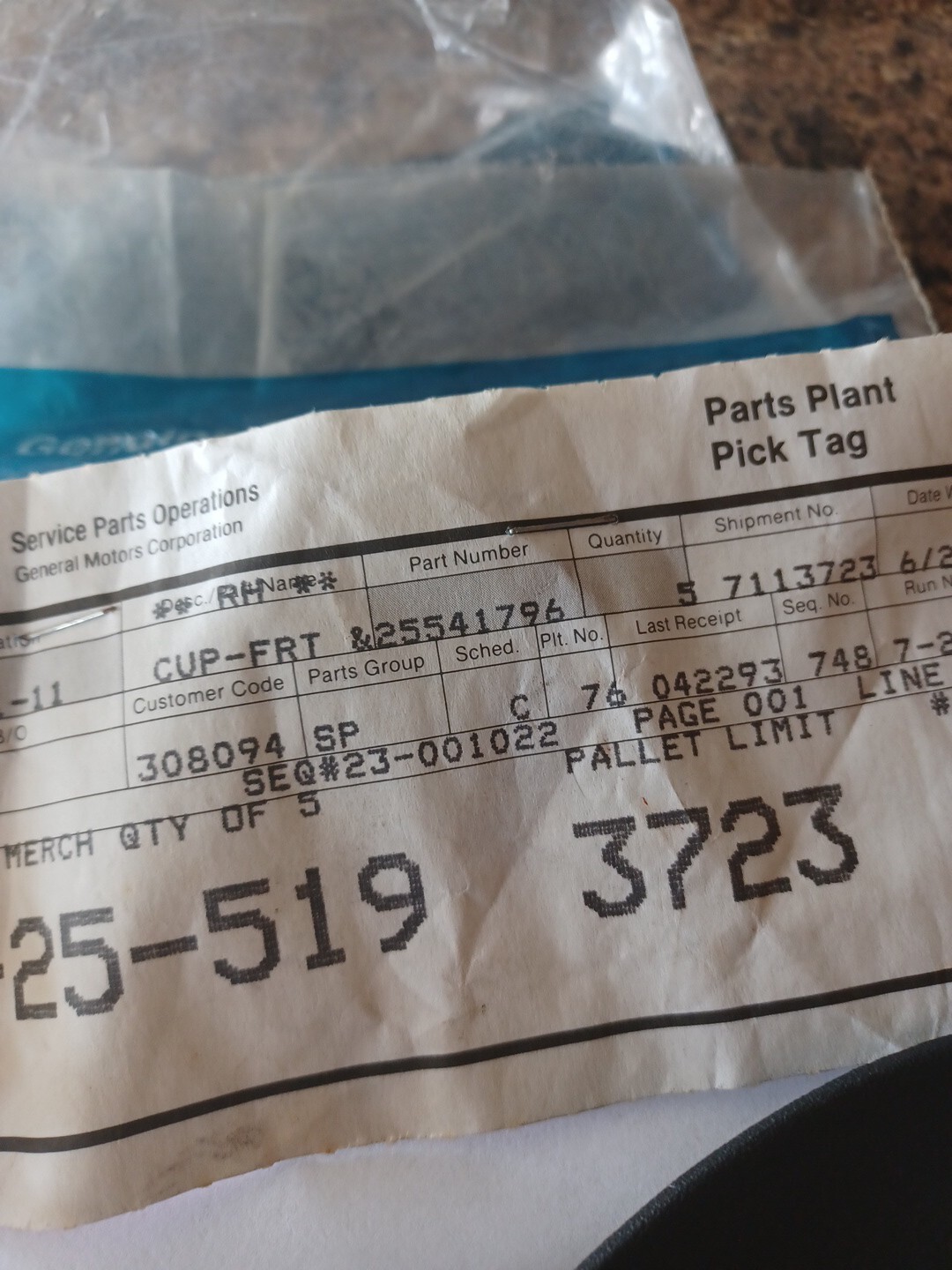 NEW GM Handle Cup 78G0 5 25541796 Z71-108-B2 2554-1796 (4) *FREE SHIPPING*