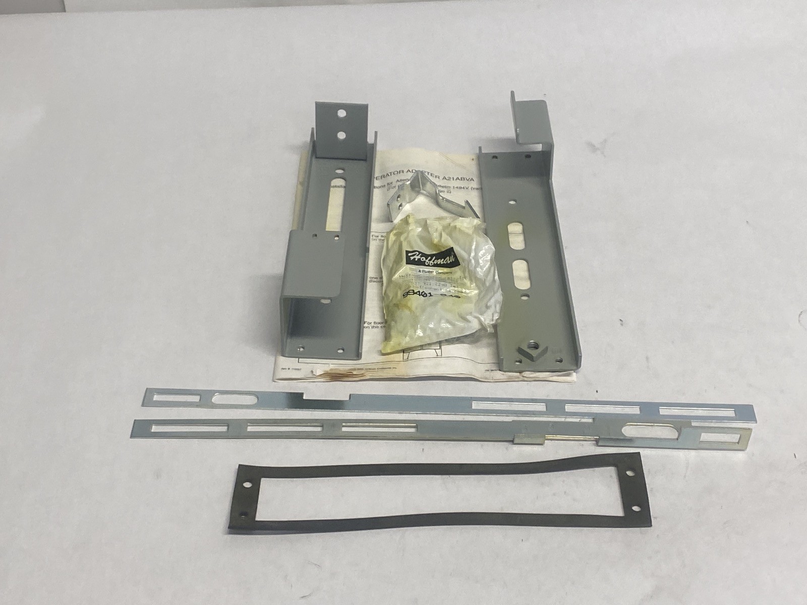 NEW OLD STOCK Hoffman Operator Adapter Kit For Allen Bradley A21ABVA