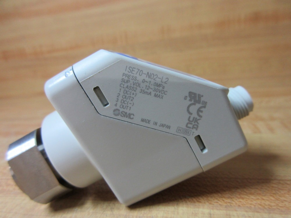 SMC ISE70-N02-L2 Digital Pressure Switch ISE70N02L2
