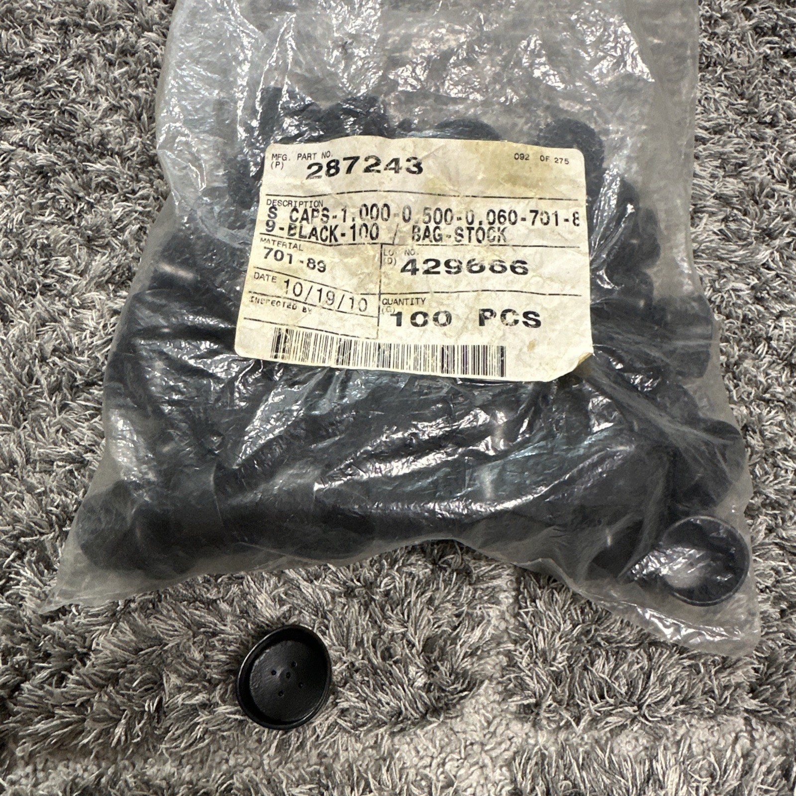 287243, 1.000″ x 0.500″ Black Short Cap, qty 80 Count Bag – NEW