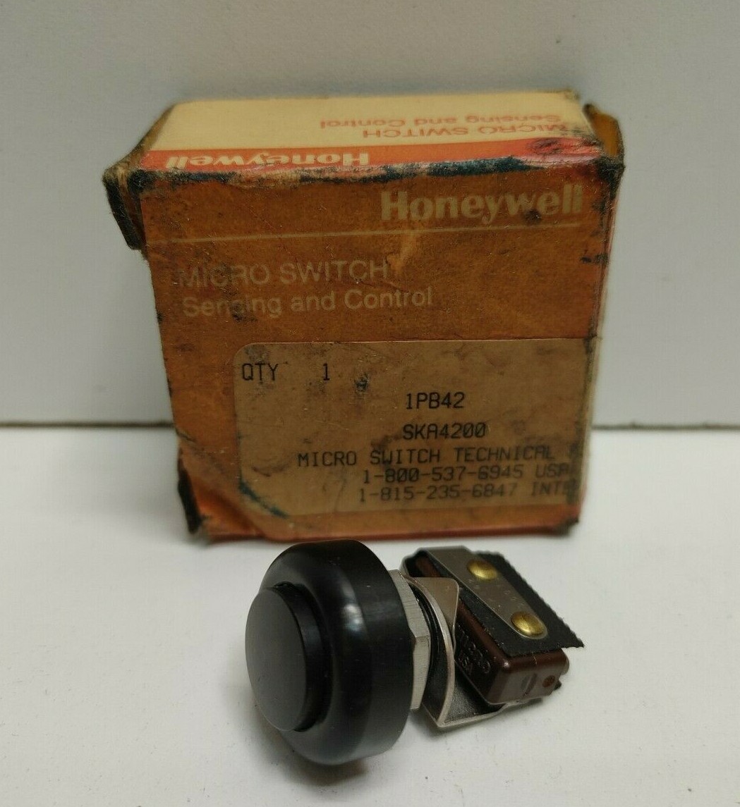 NEW OLD STOCK! HONEYWELL 5A 250V SPDT BLACK PUSH BUTTON 1PB42