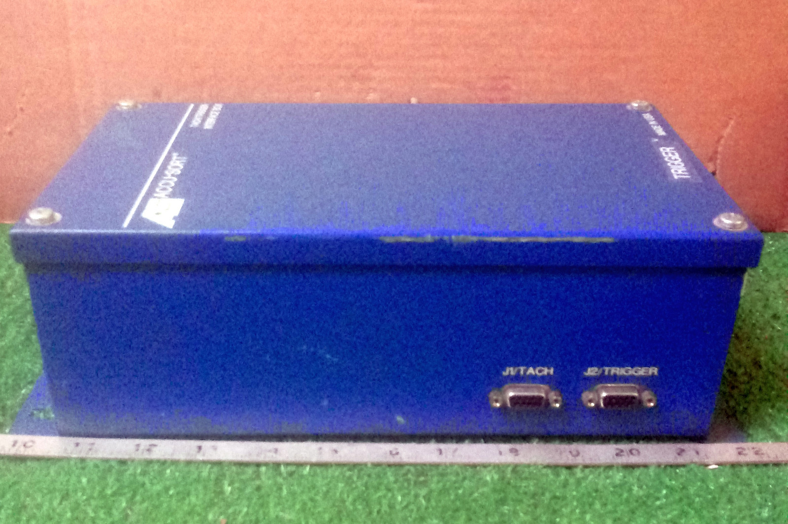 1 USED ACCU-SORT TACH/TRIGGER INTERFACE BOX ***MAKE OFFER***