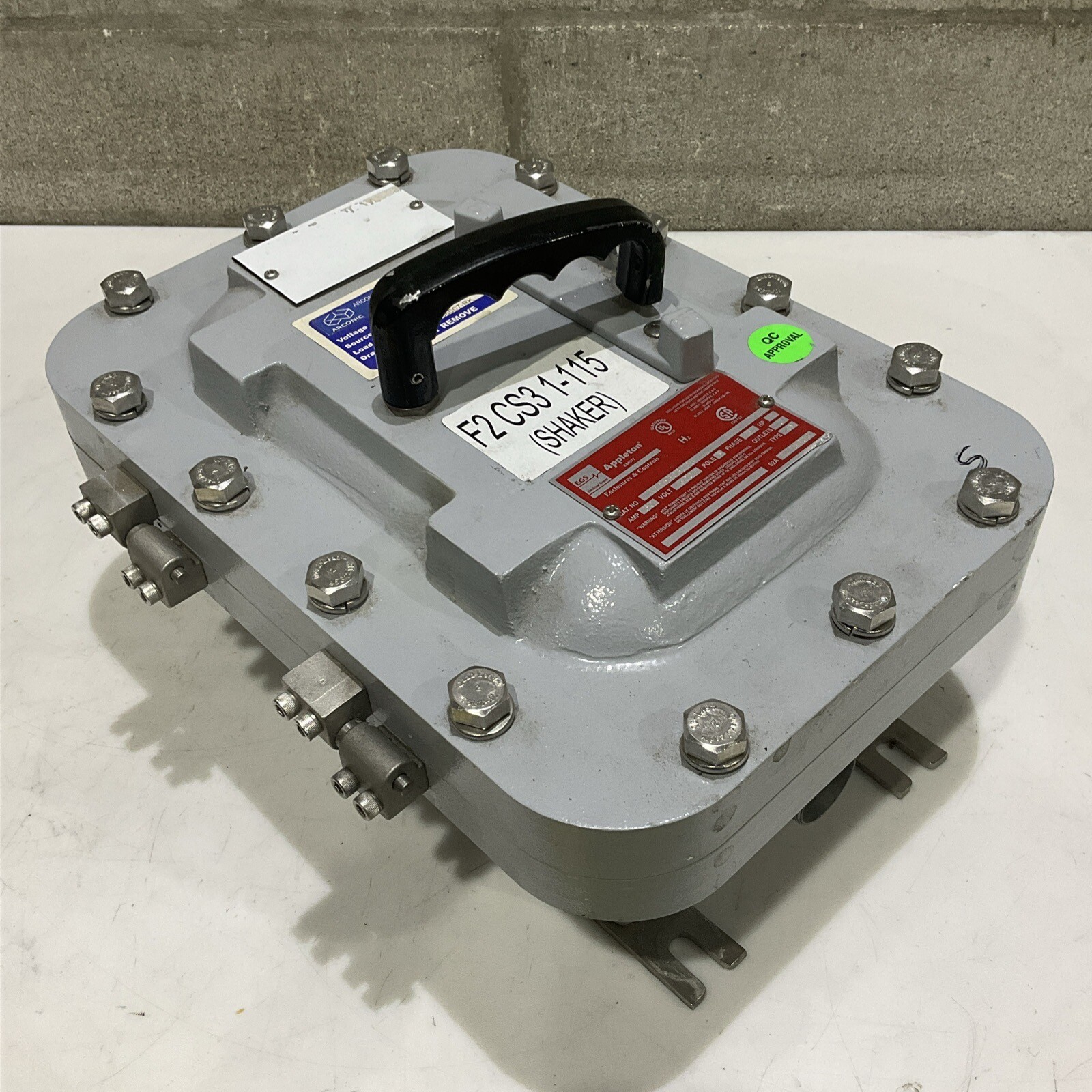 APPLETON AEAB3036DS 30A 600V 3P 3PH ARCONIC F2 CS3 1-115 SHAKER 480 V 30 A