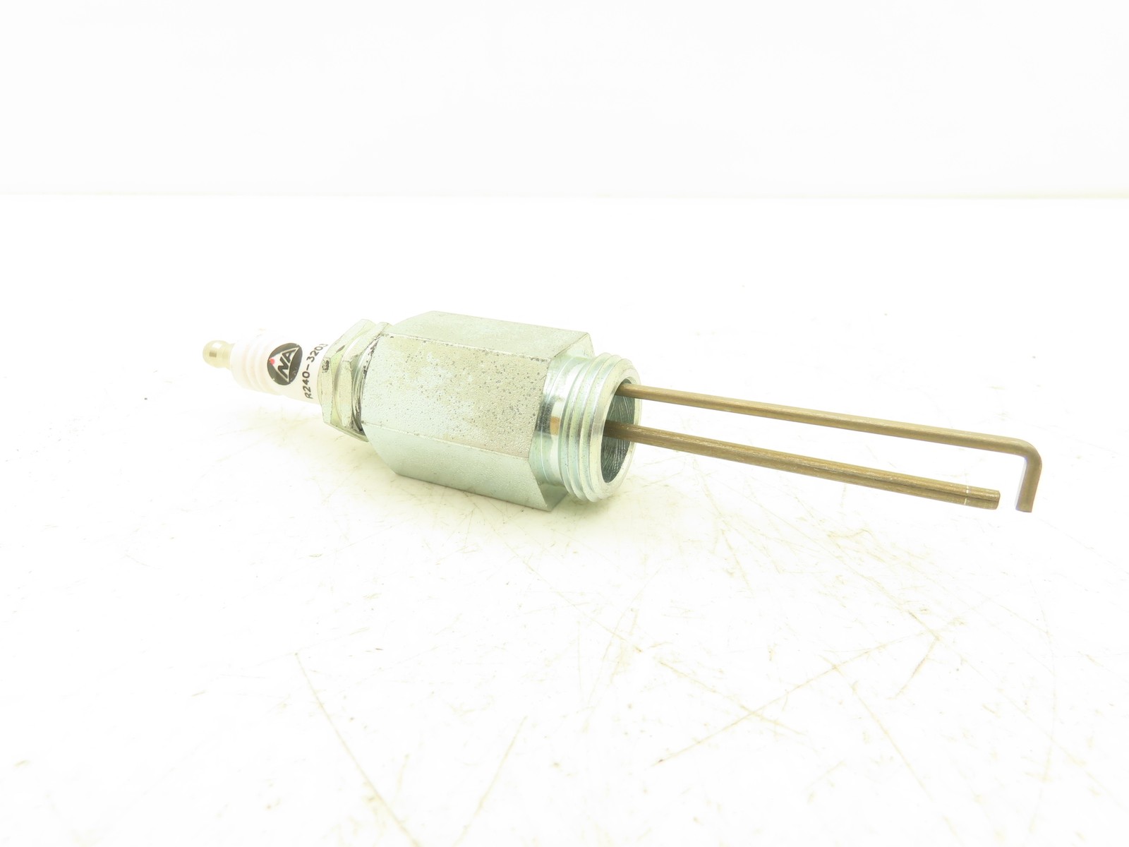 North American 4055-B Spark Ignitor Electrode 3/4″ NPT 2-3/4″ Length