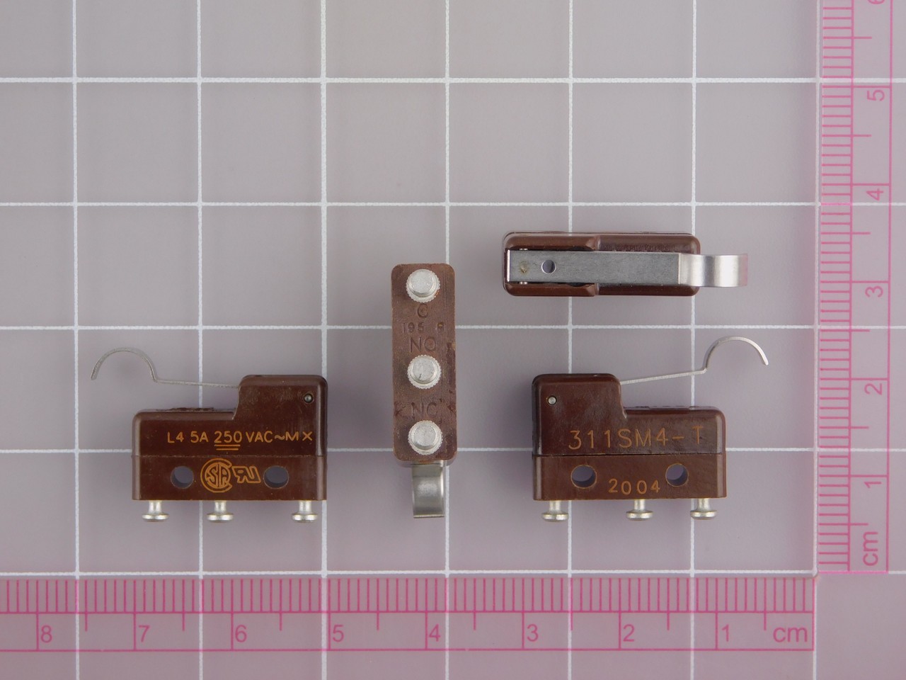 Lot of 20 HONEYWELL 311SM4-T Sub-Mini Snap Action Switch Roller LeverSPDT 5A 250