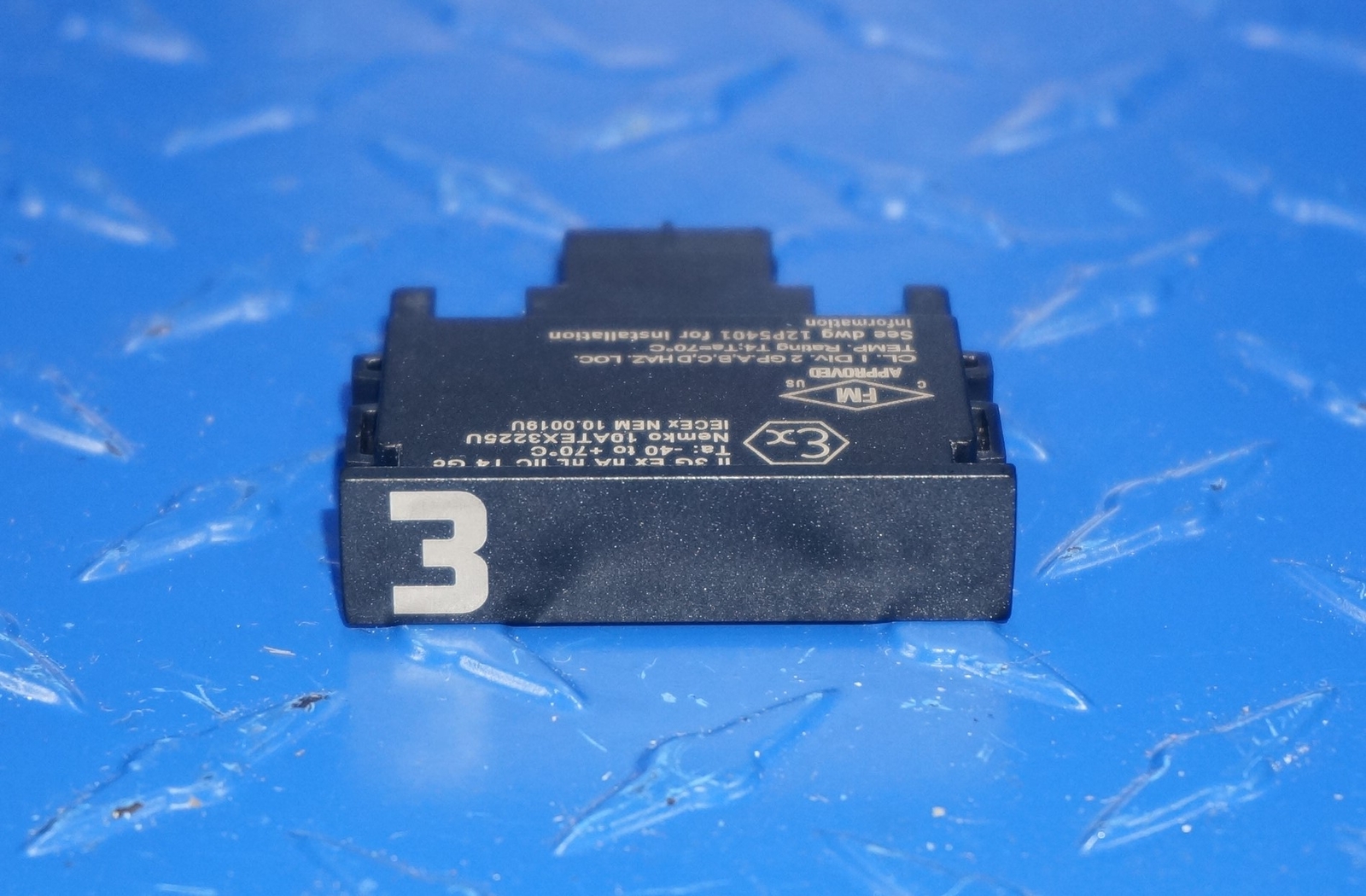 EMERSON DELTAV KL4501X1-BC1 ADDRESS PLUG #3 KL4501X1BC1 12P4983