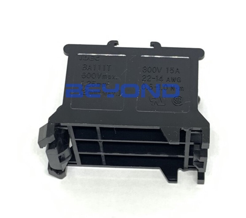 10PCS NEW FOR IDEC connecting terminal BA111T 300V 15A