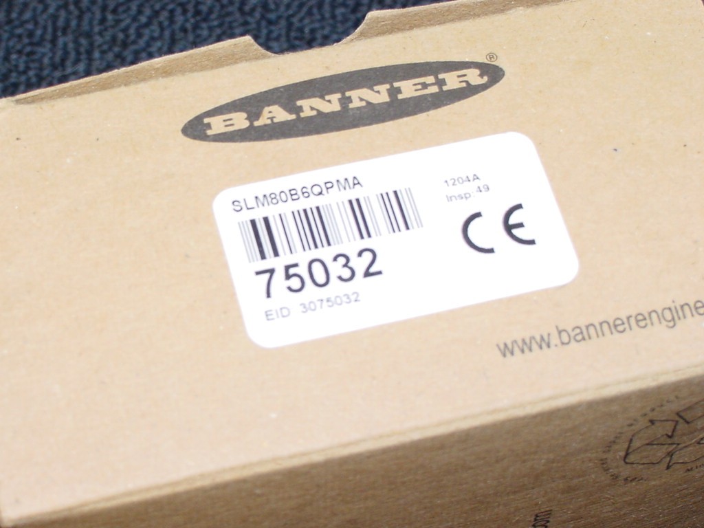 Banner SLM80B6QPMA, 75032, Metal Fixed-Distance Slot Sensor, 10–30 VDC, NEW