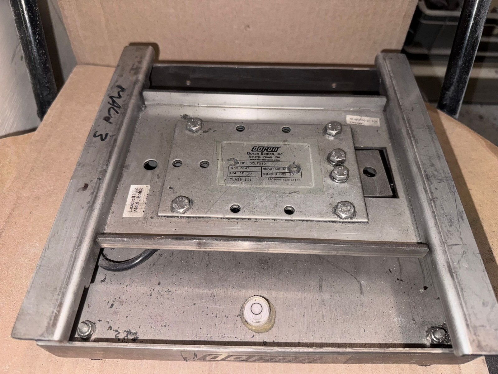 PORTABLE DIGITAL SCALE DORAN DXL7010
