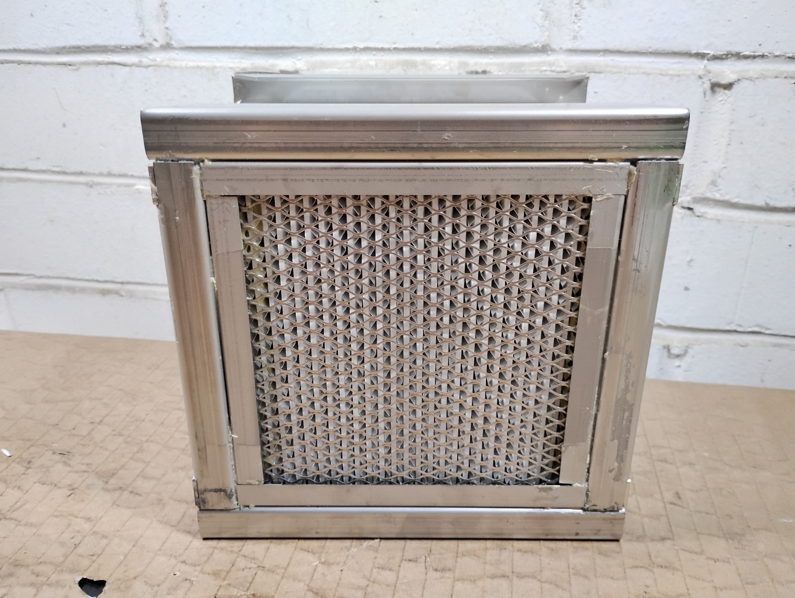Camfil 0.3 Micron Stainless Filter 8″x8″x6″ P/N 855211954 – 50cfm